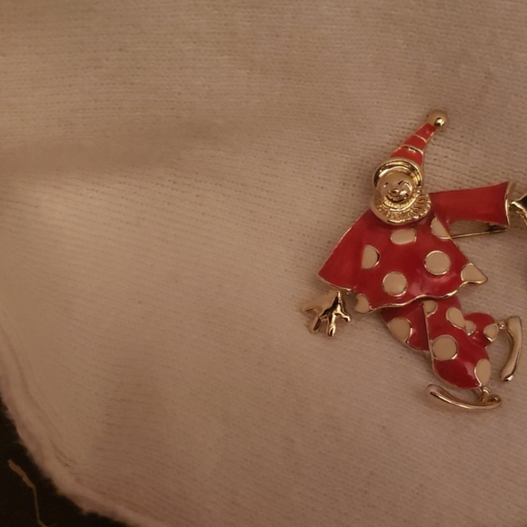 Vintage clown brooch pins - Picture 2 of 3